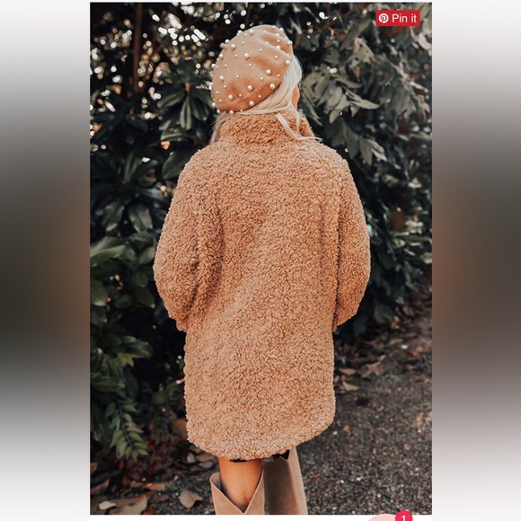 NWT Sherpa coat - Picture 3 of 4